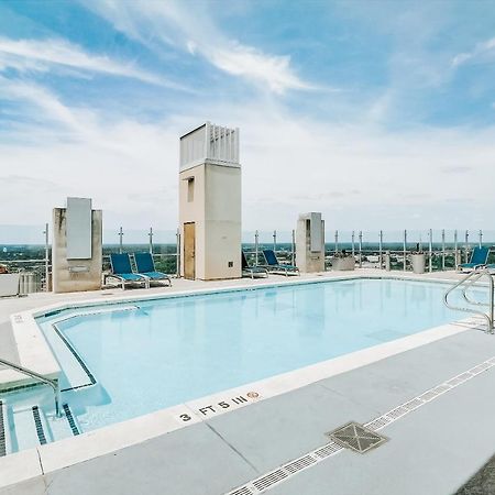 Frontdesk Skyhouse Apts Uptown Charlotte Διαμέρισμα Εξωτερικό φωτογραφία