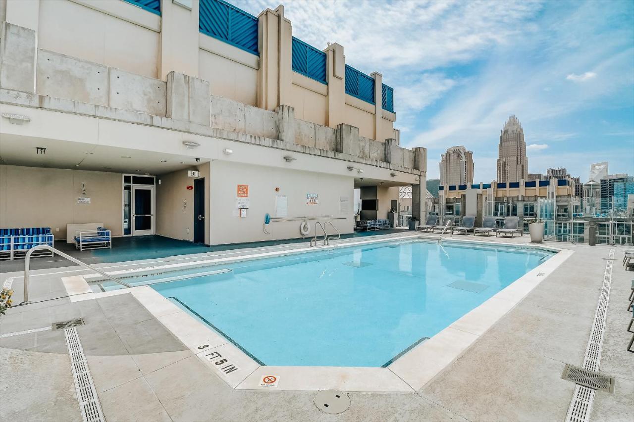 Frontdesk Skyhouse Apts Uptown Charlotte Διαμέρισμα Εξωτερικό φωτογραφία
