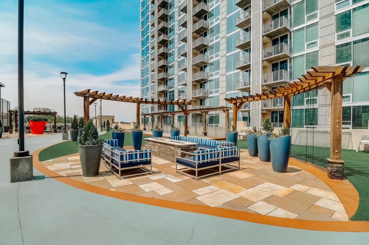 Frontdesk Skyhouse Apts Uptown Charlotte Διαμέρισμα Εξωτερικό φωτογραφία