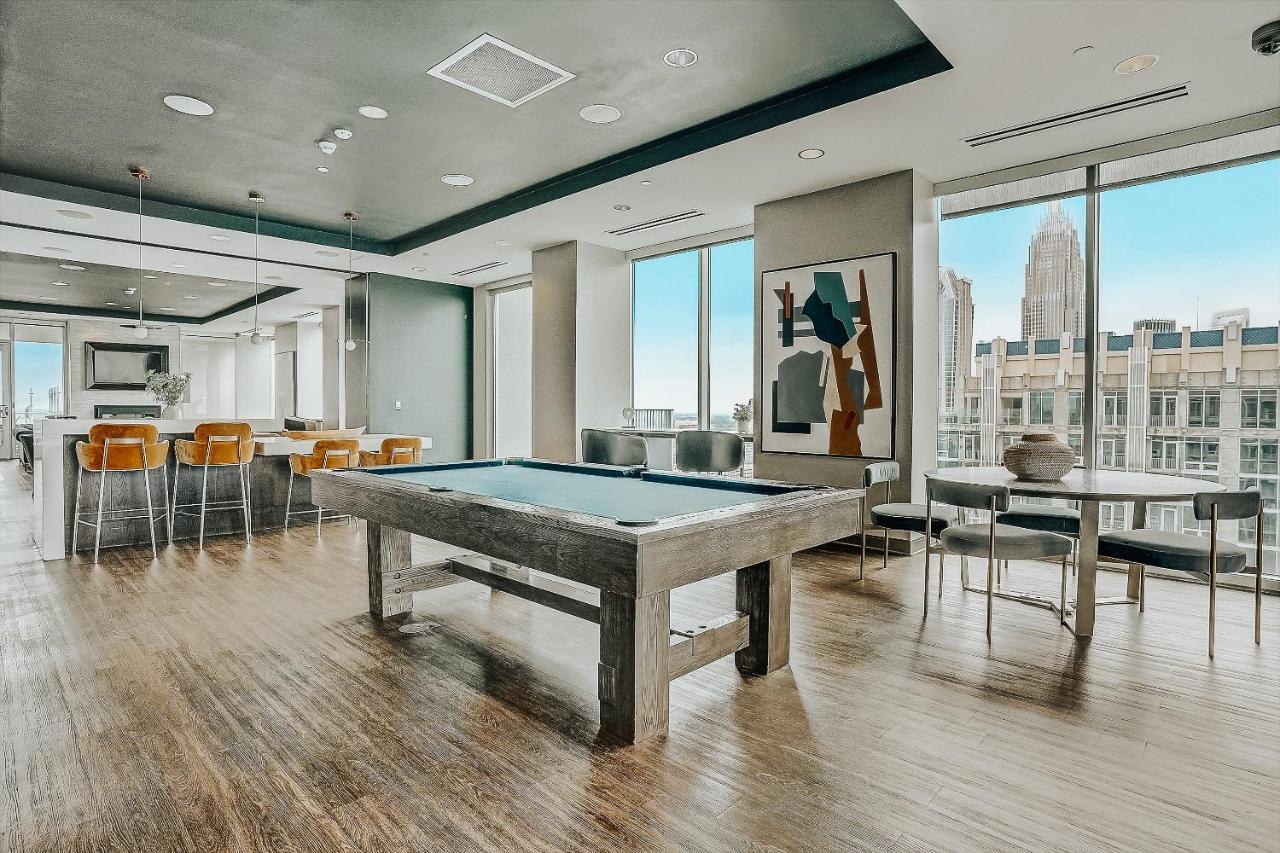 Frontdesk Skyhouse Apts Uptown Charlotte Διαμέρισμα Εξωτερικό φωτογραφία