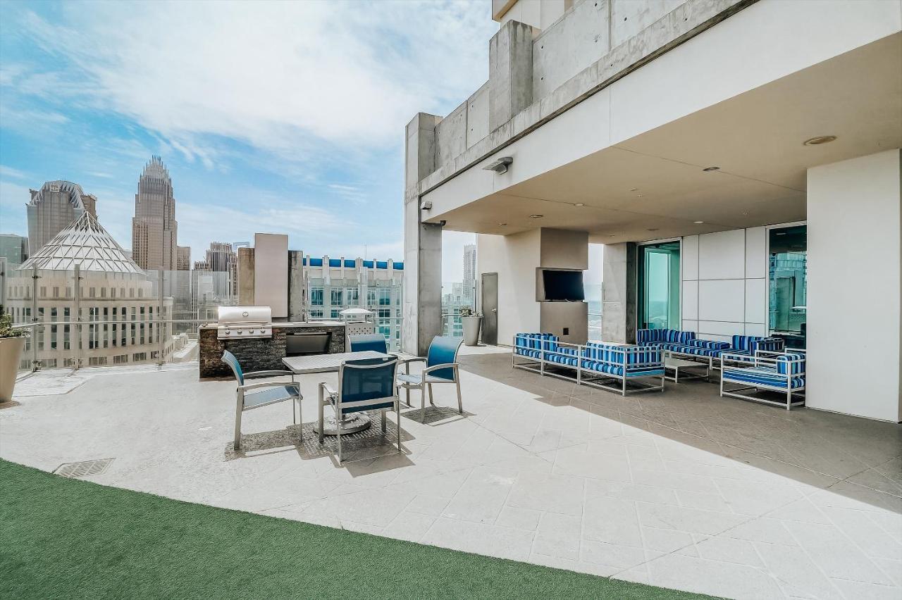 Frontdesk Skyhouse Apts Uptown Charlotte Διαμέρισμα Εξωτερικό φωτογραφία