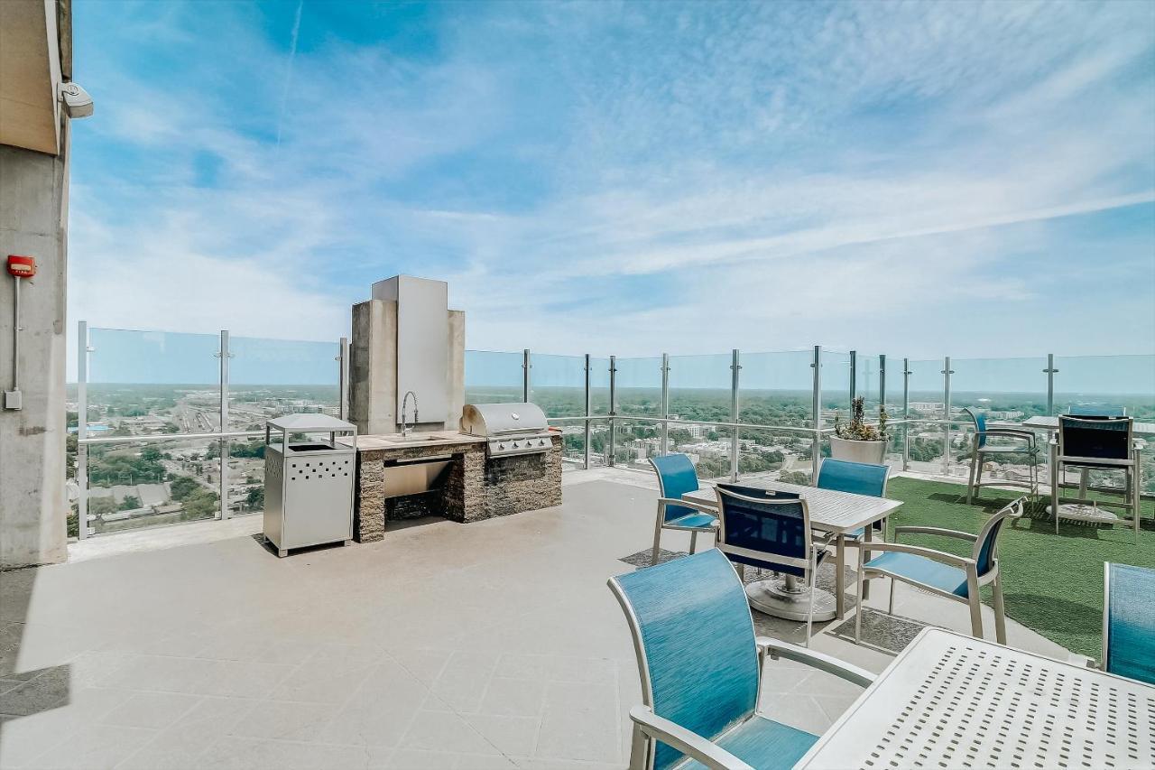 Frontdesk Skyhouse Apts Uptown Charlotte Διαμέρισμα Εξωτερικό φωτογραφία