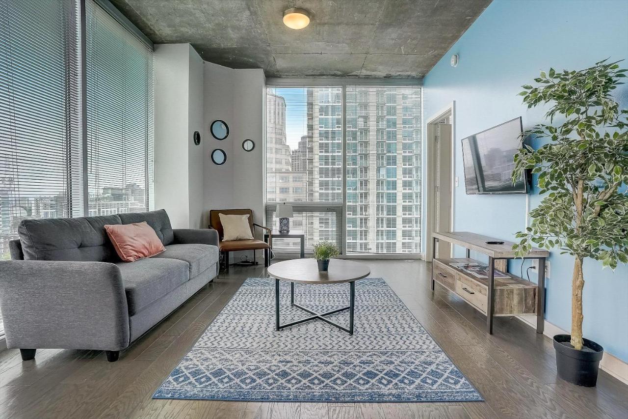 Frontdesk Skyhouse Apts Uptown Charlotte Διαμέρισμα Δωμάτιο φωτογραφία